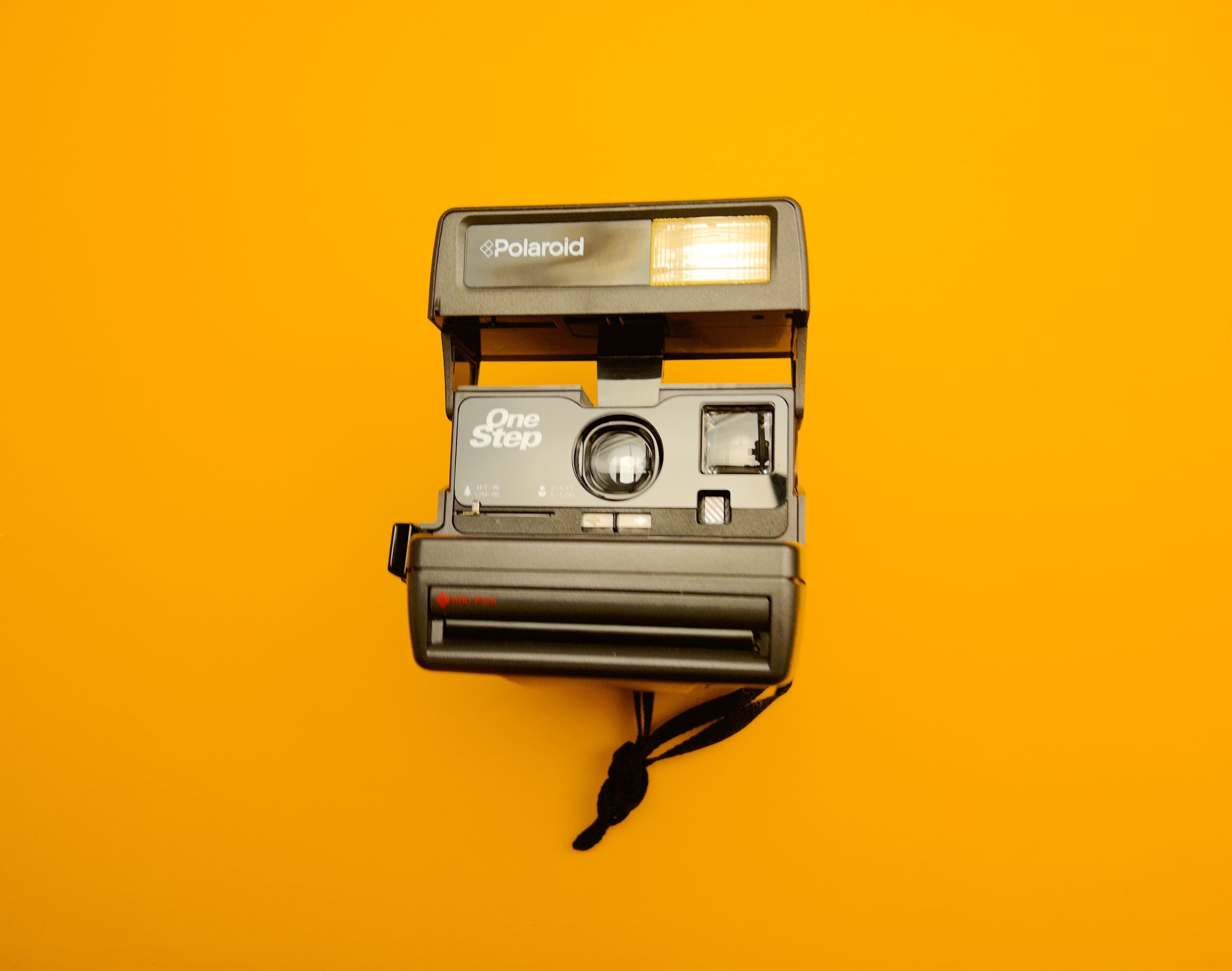 polaroid onestep close up film pack